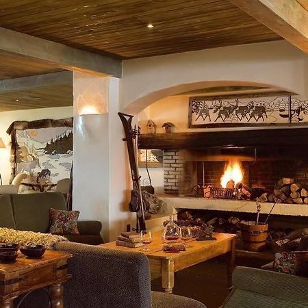 Grand Hotel Au Rond Point Des Pistes Courchevel Exterior photo